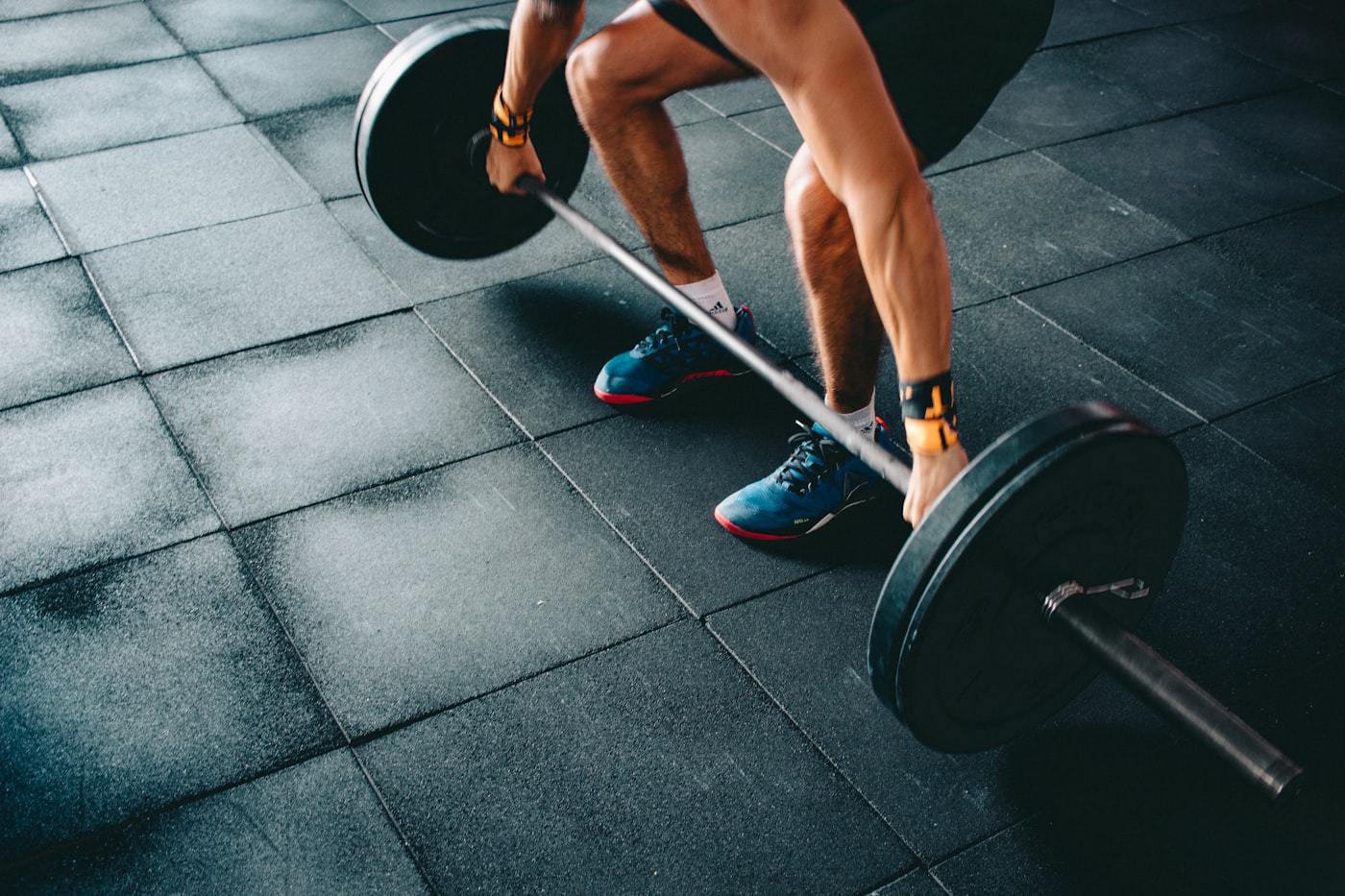 Entrenamiento de fuerza con kettlebell en grupo reducido